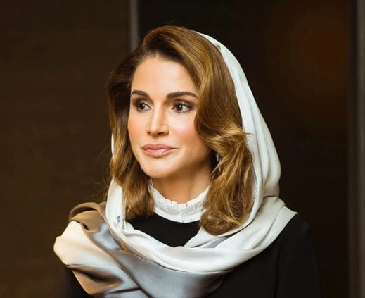 tayyar.org - Queen Rania: The Karak crime grieved the hearts of Jordanians