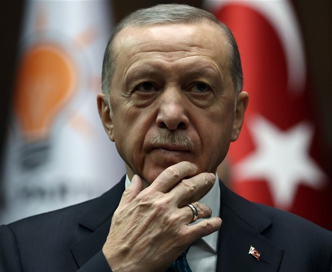 tayyar.org | أردوغان يقطع مقابلة على الهواء بسبب إصابته بوعكة