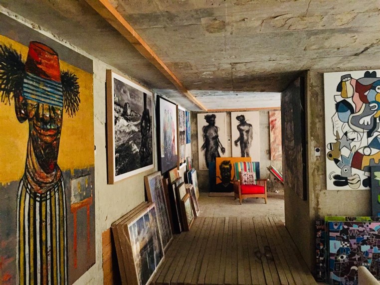 gallery